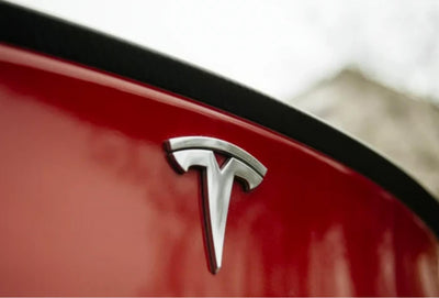 Tesla Owner Locked Out Of Car After Refusing To Replace New Battery